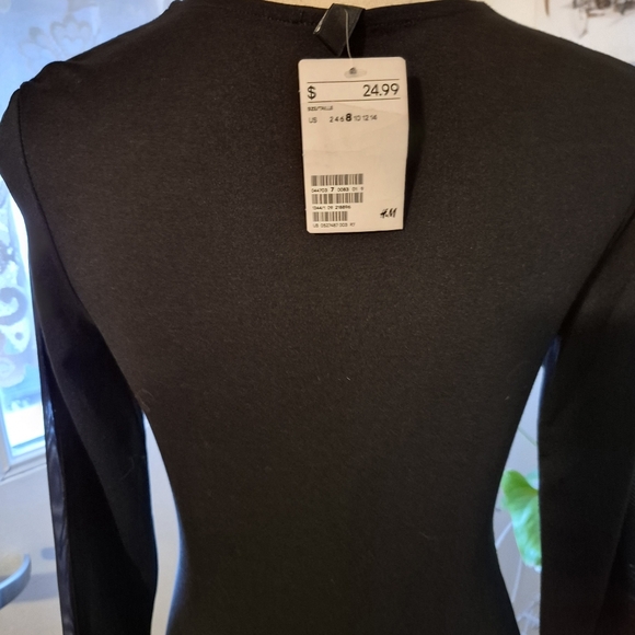 H&M Divided Black/White Mid Lenth Bodycon "United Forever" Dress NWTS - Picture 7 of 10